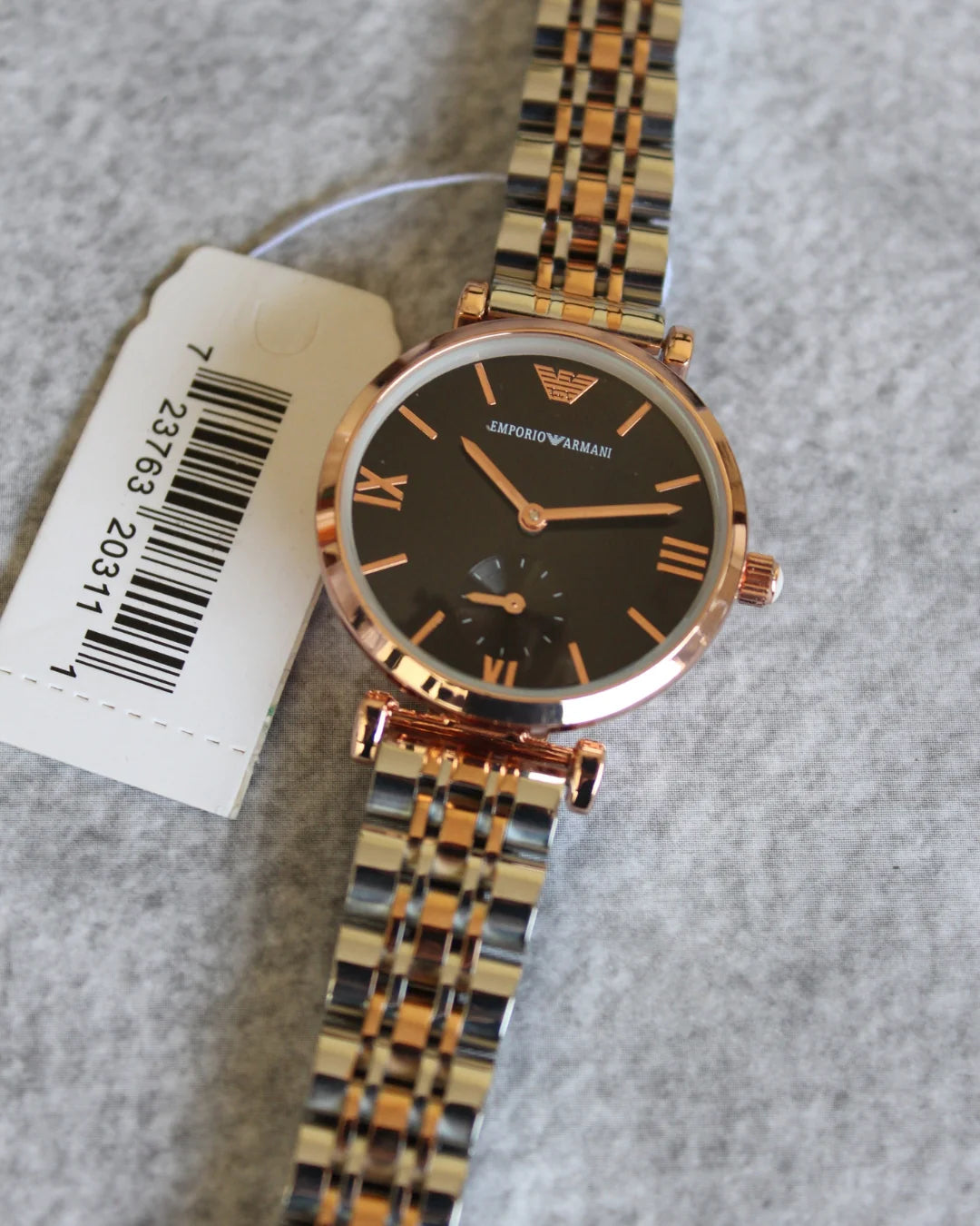 Armani AR11058 (Chronograph Watch)