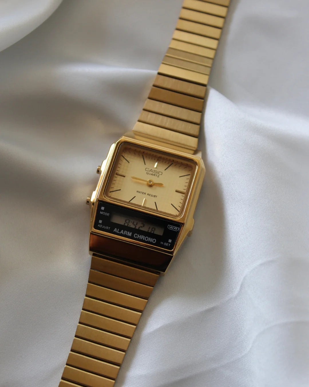 Vintage AQ800 Unisex (Analog Digital Watch)