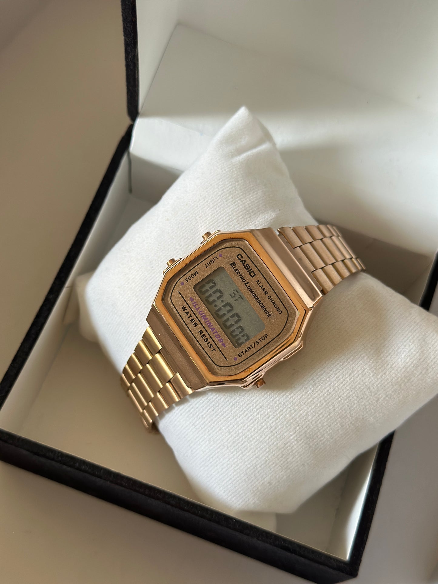 Vintage A168 Unisex (Digital Watch)