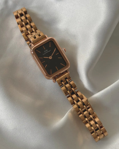 DW Quadro (Analog Watch)