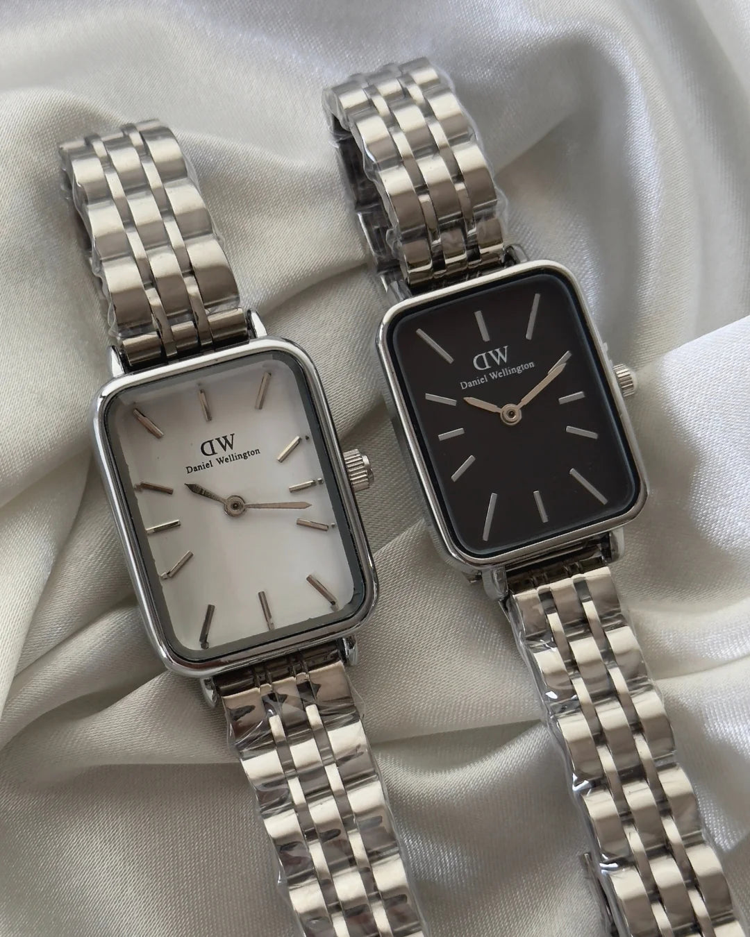 DW Quadro (Analog Watch)