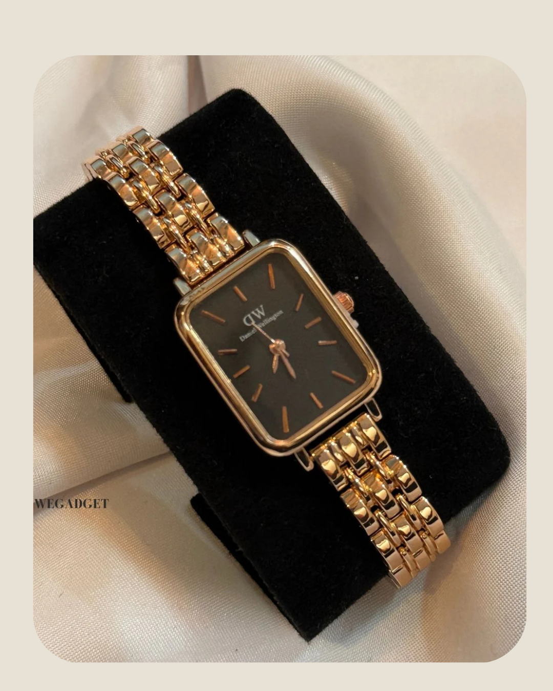 DW Quadro (Analog Watch)
