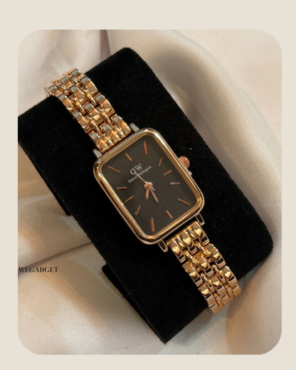 DW Quadro (Analog Watch)