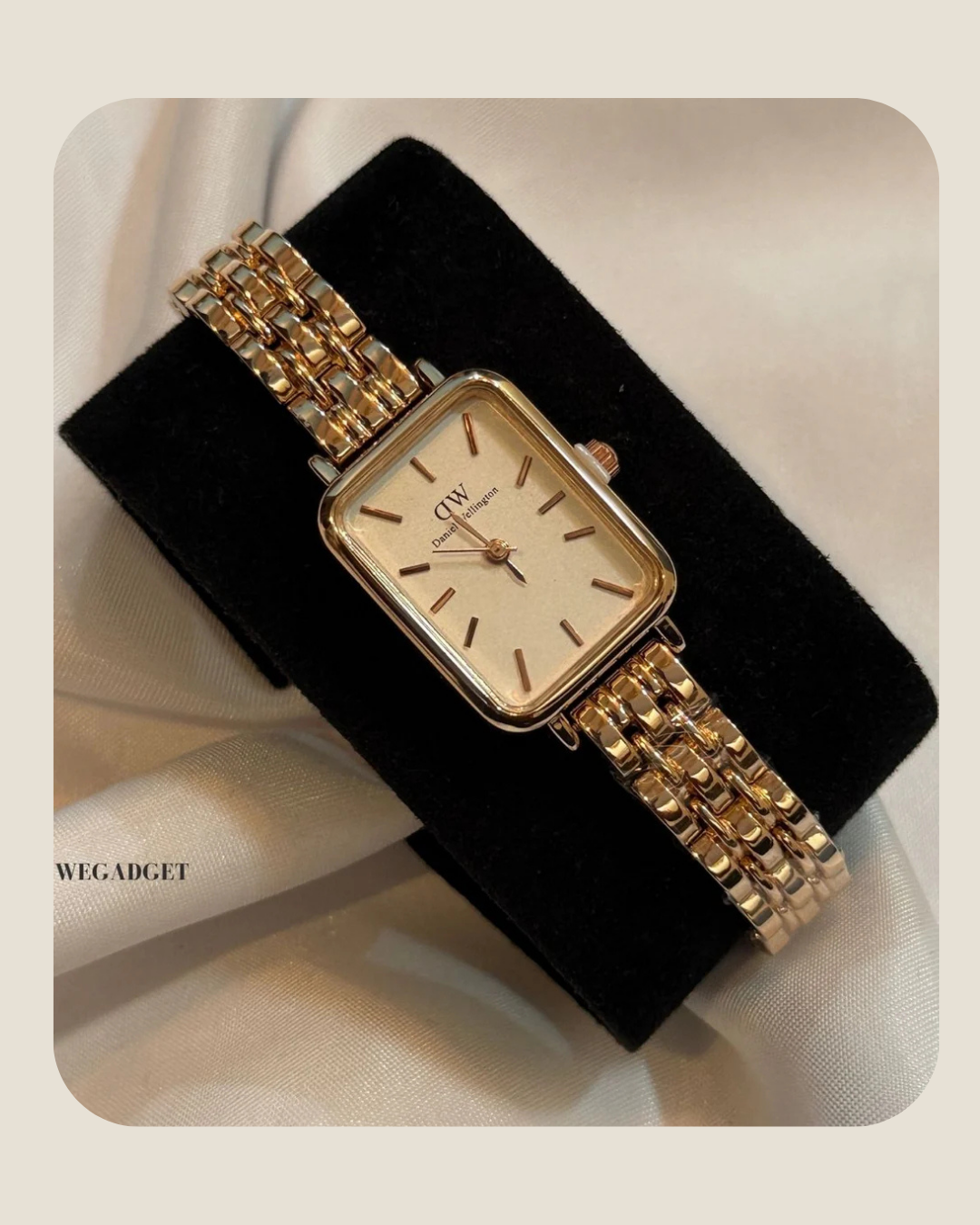 DW Quadro (Analog Watch)
