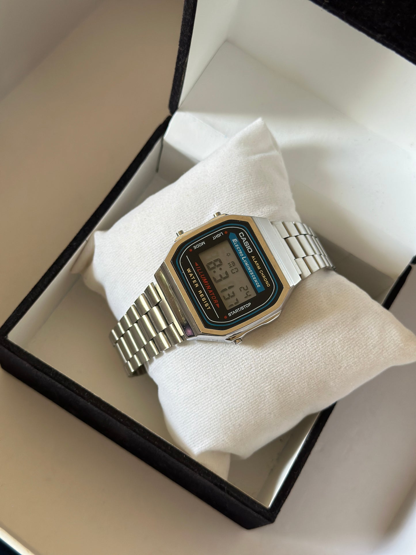 Vintage A168 Unisex (Digital Watch)