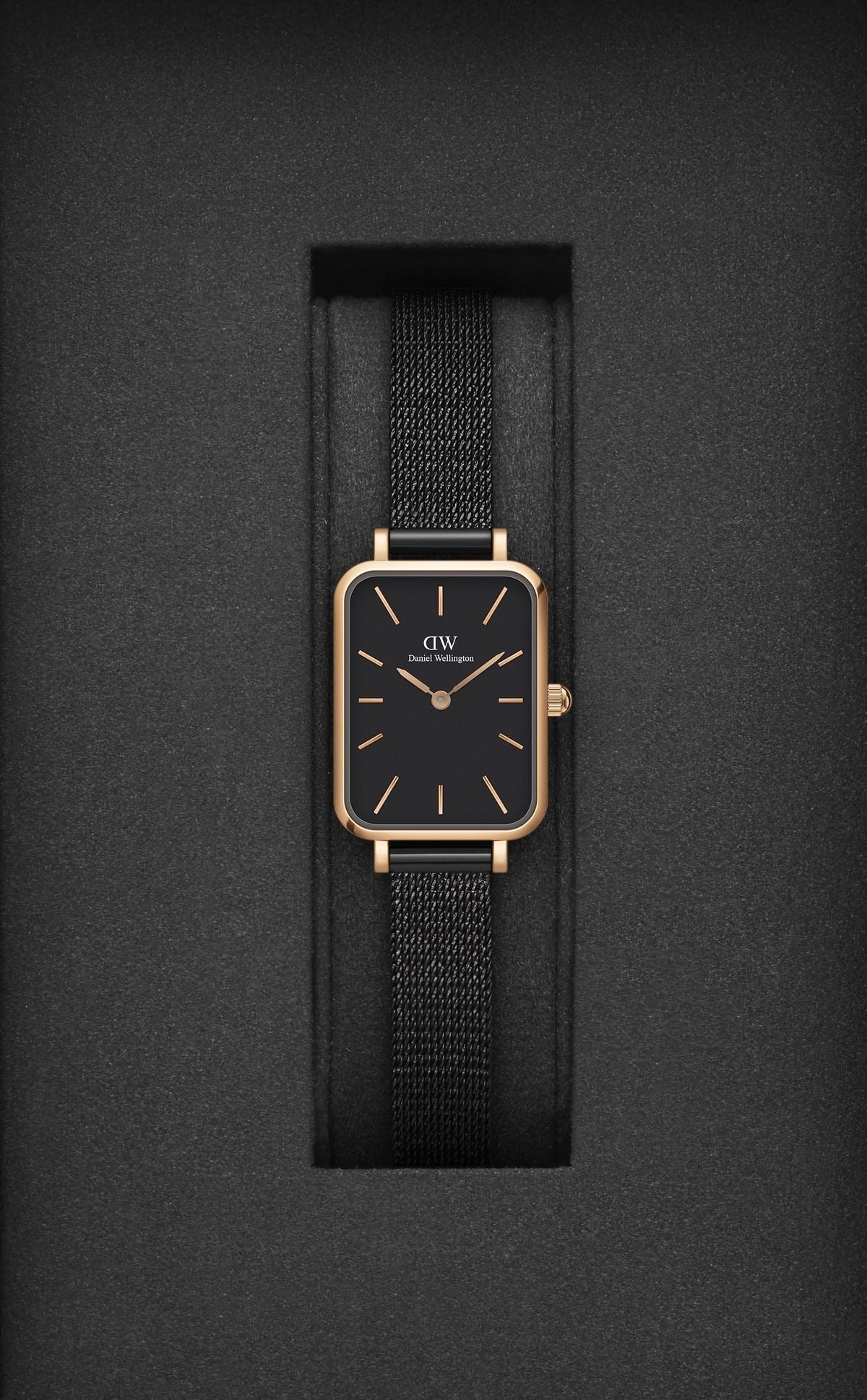 DW Quadro (Analog Watch)
