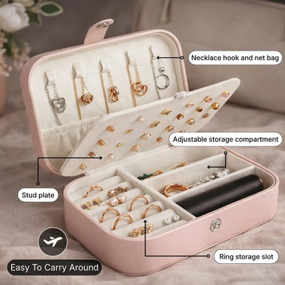 Compact Soft Leather jewelry Case - Pack jewelry like a Qeen